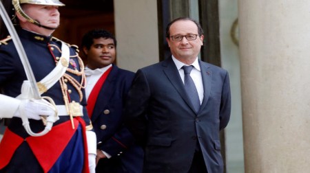 الرئيس الفرنسي فرانسوا أولوند يعيد تشكيل الحكومة – أرشيفية